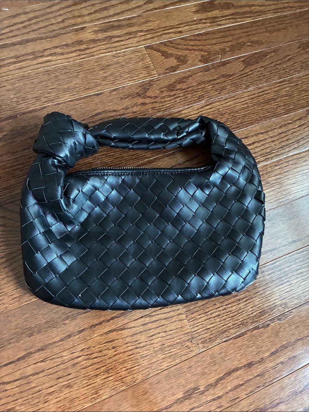 Woven Knot Handle Women’s Shoulder Bag - Black